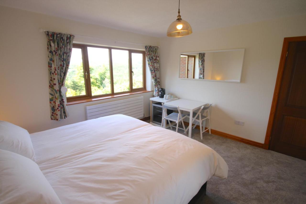 Vale View Bed & Breakfast Ffrith Ngoại thất bức ảnh