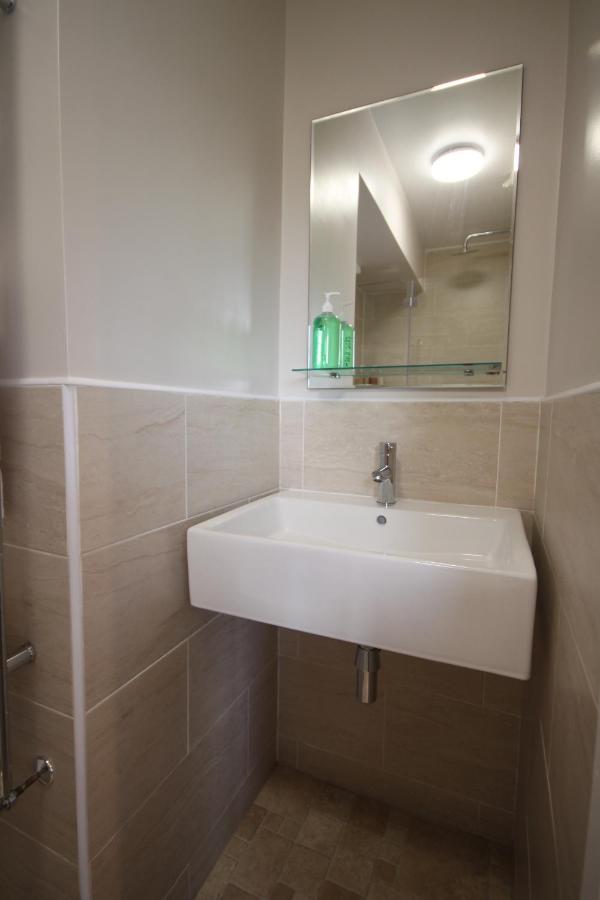 Vale View Bed & Breakfast Ffrith Ngoại thất bức ảnh